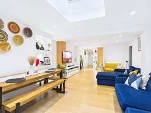 Photo 13- click for photo gallery